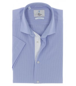 ГОЛУБАЯ ПРИТАЛЕННАЯ РУБАШКА В МЕЛКУЮ ПОЛОСКУ SLIM FIT ASTRON С КОРОТКИМ РУКАВОМ